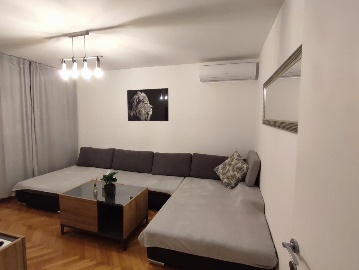Kaštela Apartman Ivan מראה חיצוני תמונה