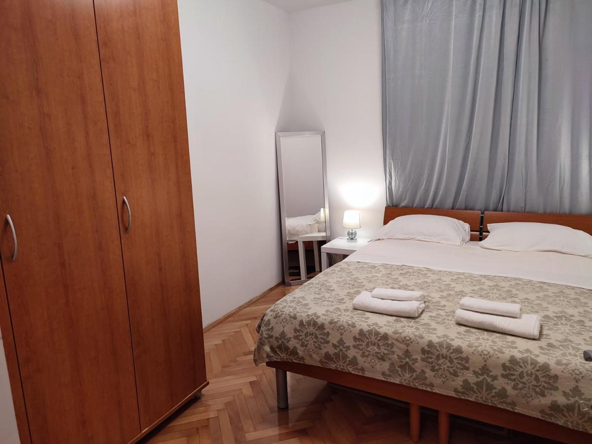 Kaštela Apartman Ivan מראה חיצוני תמונה