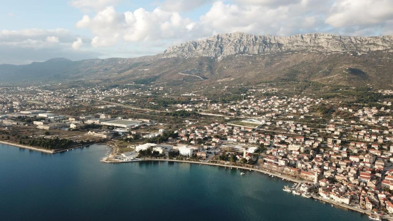 Kaštela Apartman Ivan מראה חיצוני תמונה