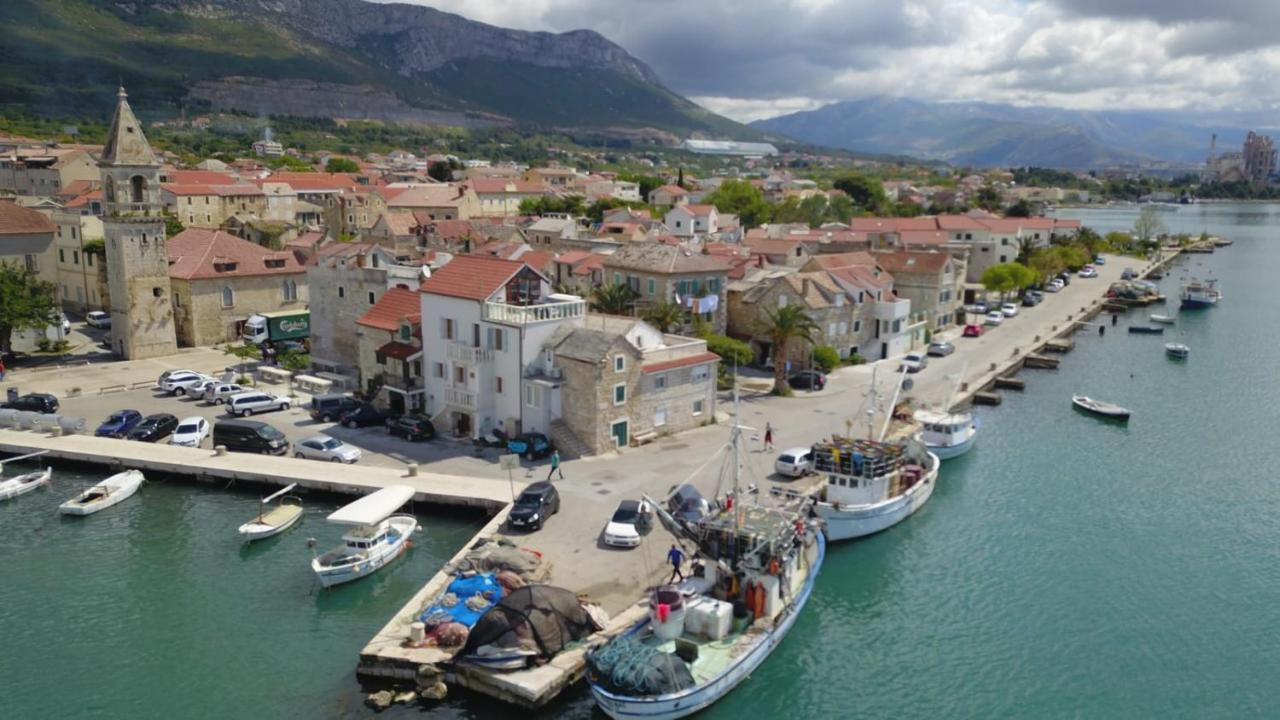 Kaštela Apartman Ivan מראה חיצוני תמונה